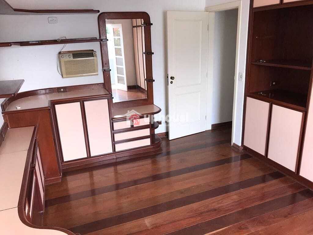 Casa à venda com 4 quartos, 380m² - Foto 22