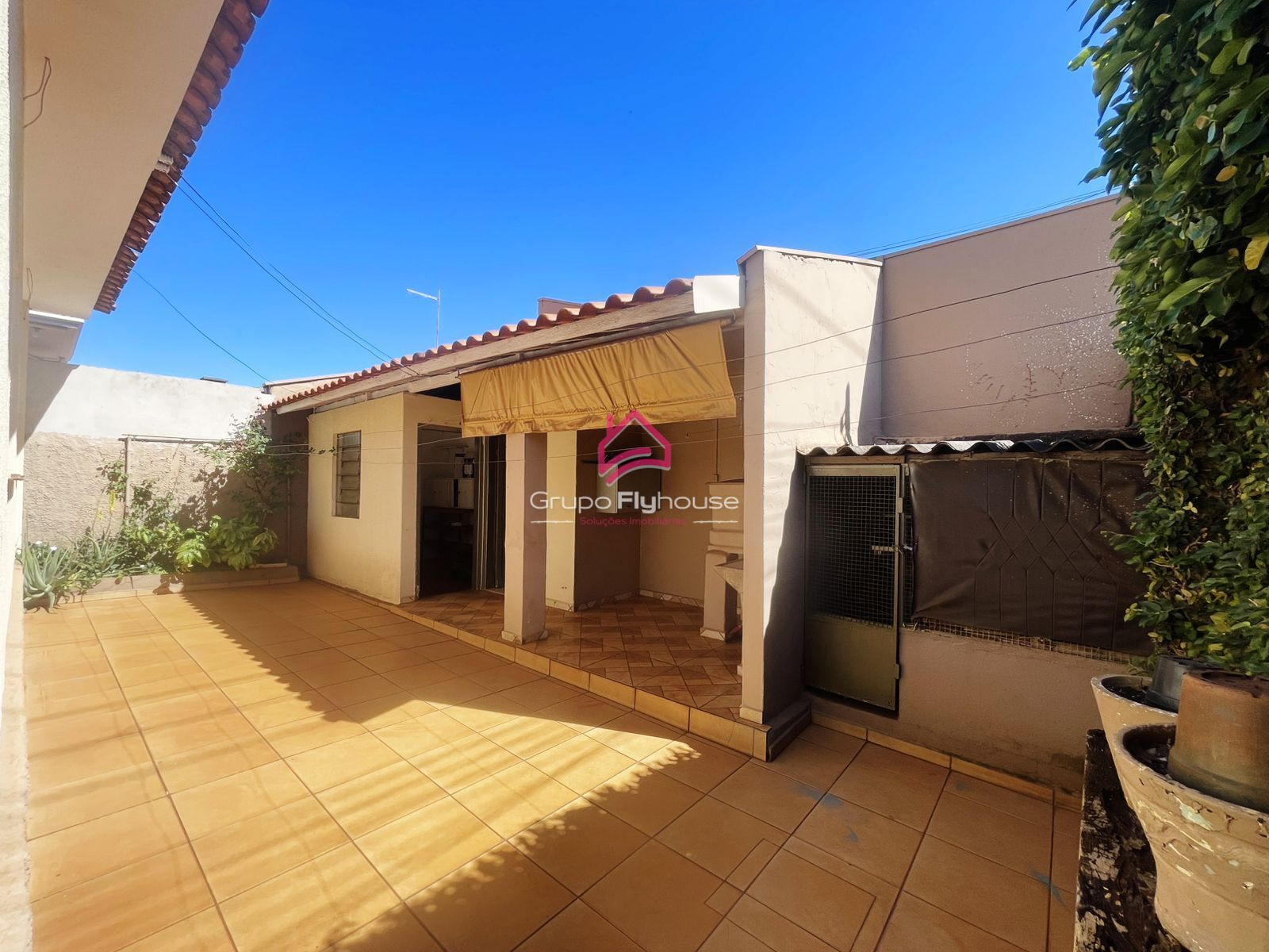Casa à venda com 3 quartos, 113m² - Foto 16