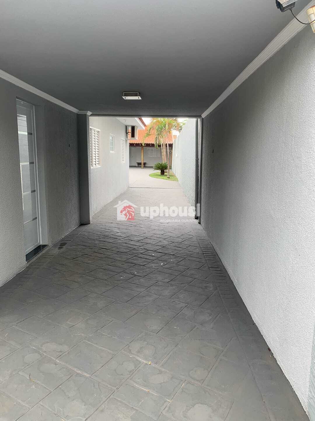 Casa à venda com 3 quartos, 180m² - Foto 3