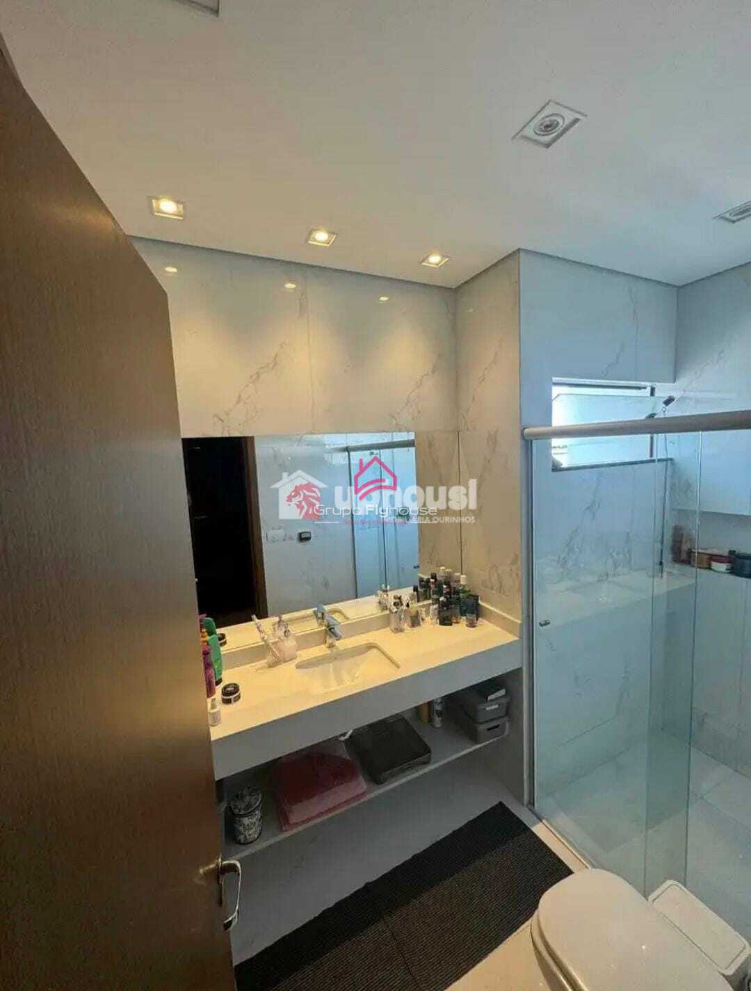 Casa, 3 quartos, 252 m² - Foto 15