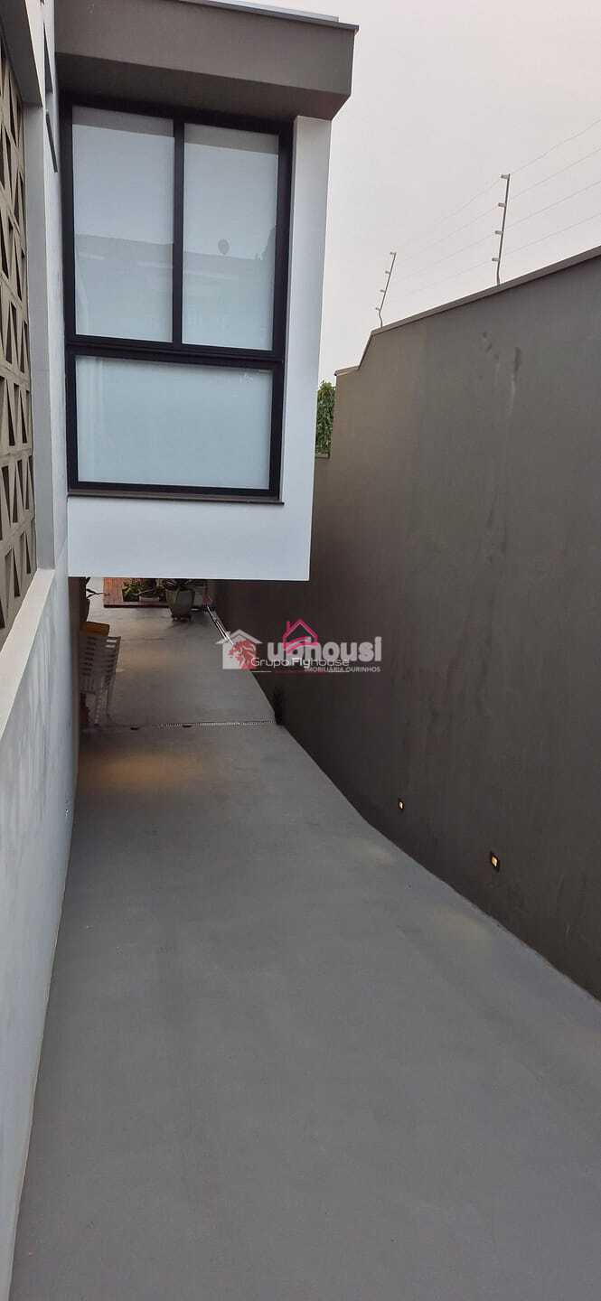 Casa, 3 quartos, 252 m² - Foto 22