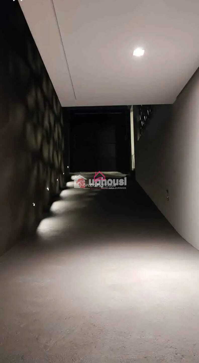 Casa, 3 quartos, 252 m² - Foto 17