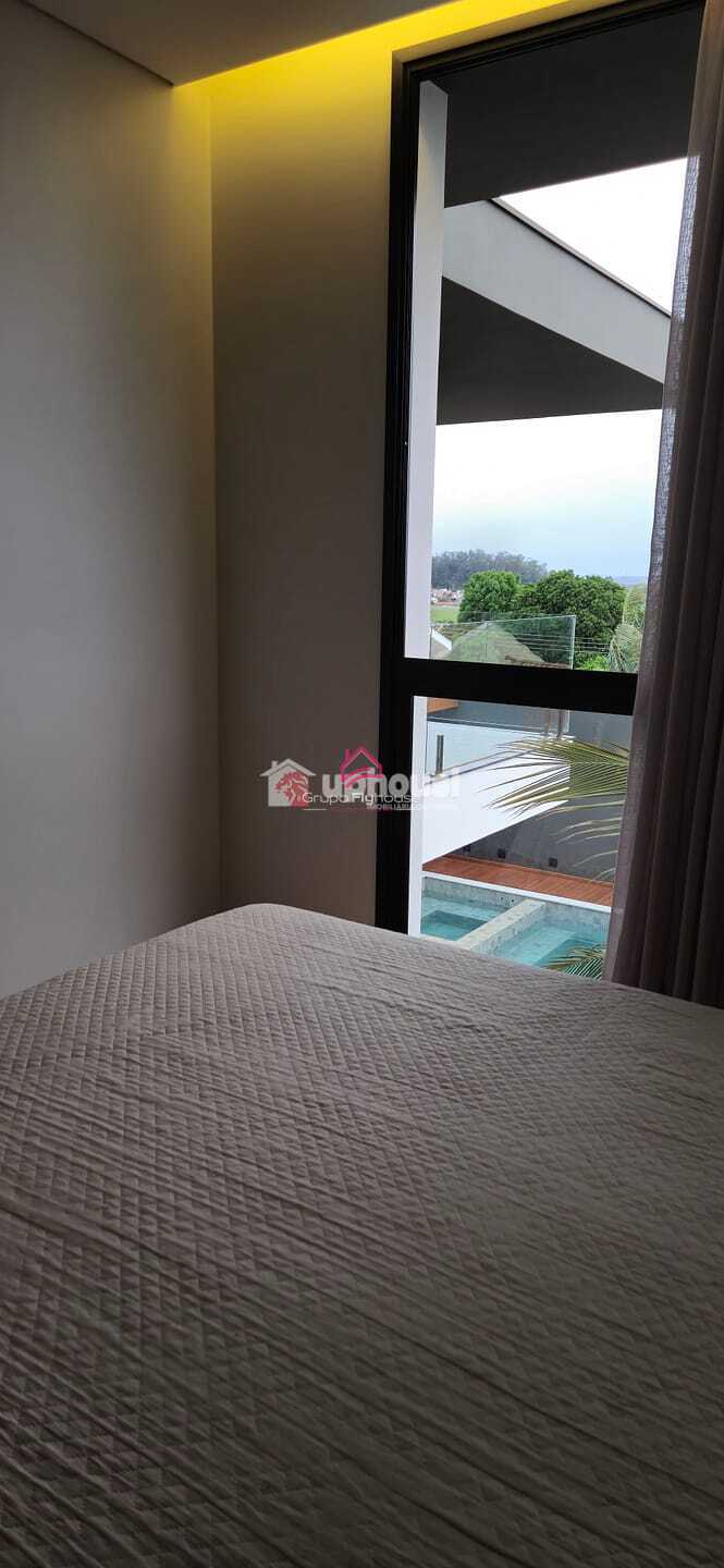 Casa, 3 quartos, 252 m² - Foto 24