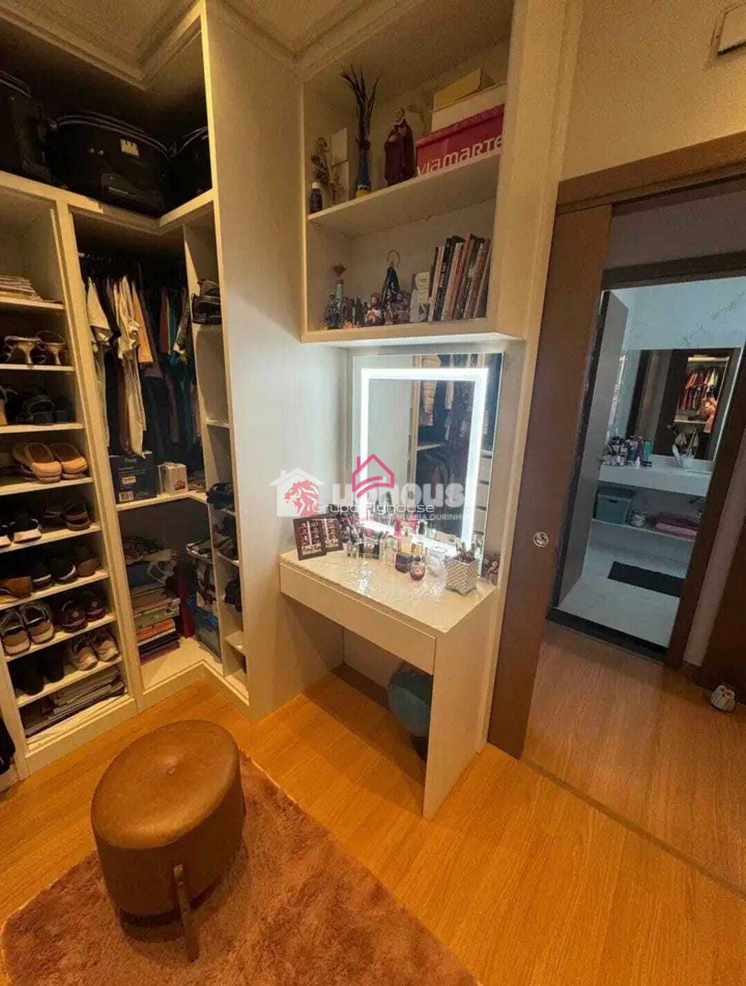 Casa, 3 quartos, 252 m² - Foto 9