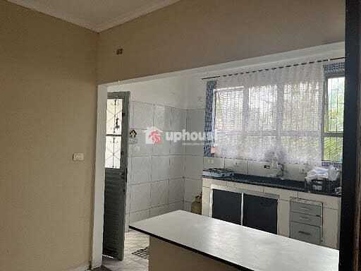 Casa à venda com 3 quartos, 130m² - Foto 2