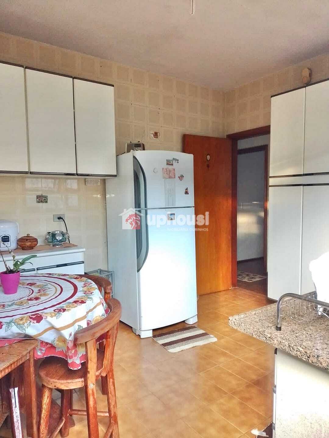 Casa à venda com 3 quartos, 138m² - Foto 4