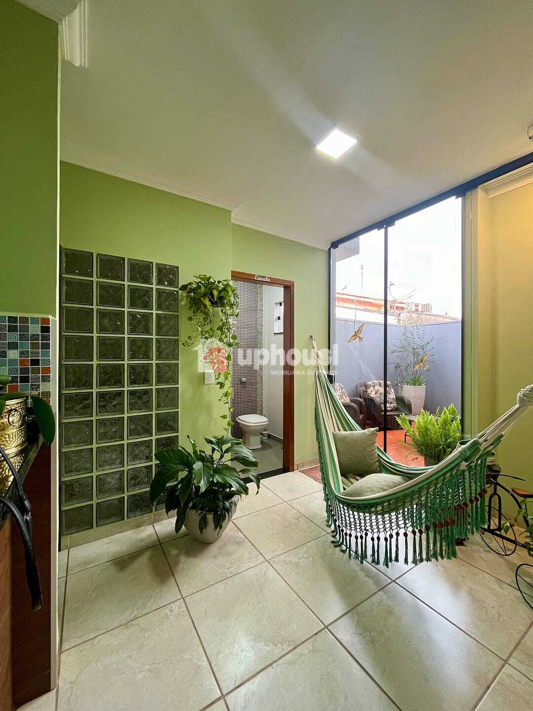 Casa à venda com 3 quartos, 175m² - Foto 17