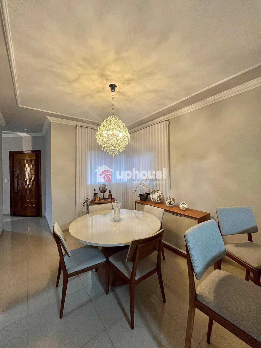 Casa à venda com 3 quartos, 175m² - Foto 4