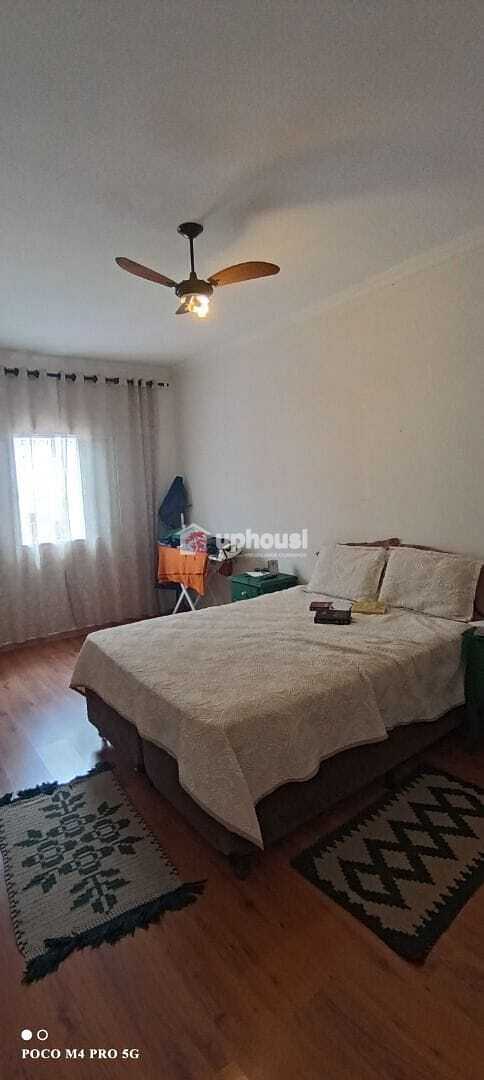 Casa à venda com 3 quartos, 10m² - Foto 4