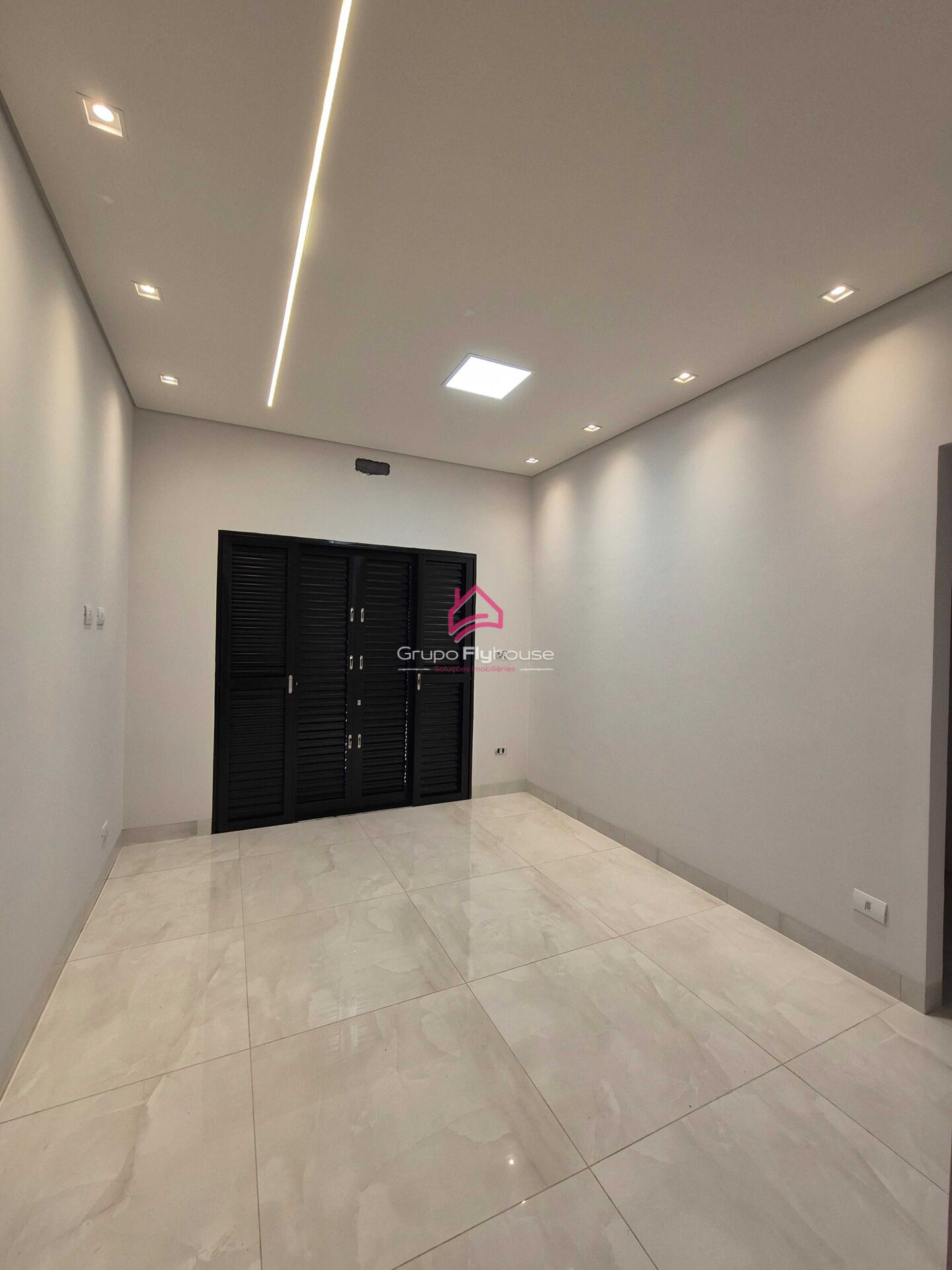 Casa à venda com 3 quartos, 210m² - Foto 17
