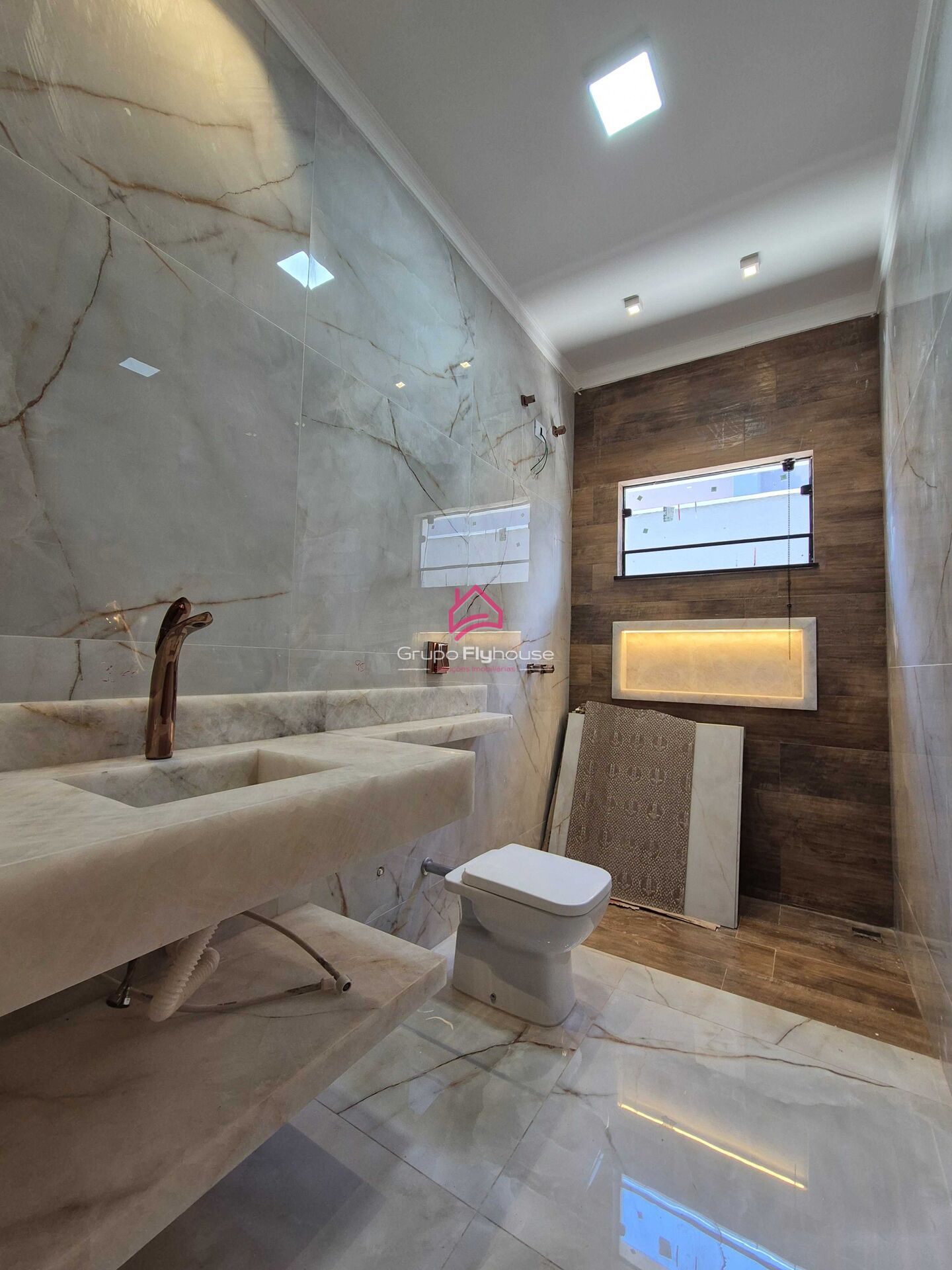 Casa à venda com 3 quartos, 210m² - Foto 12