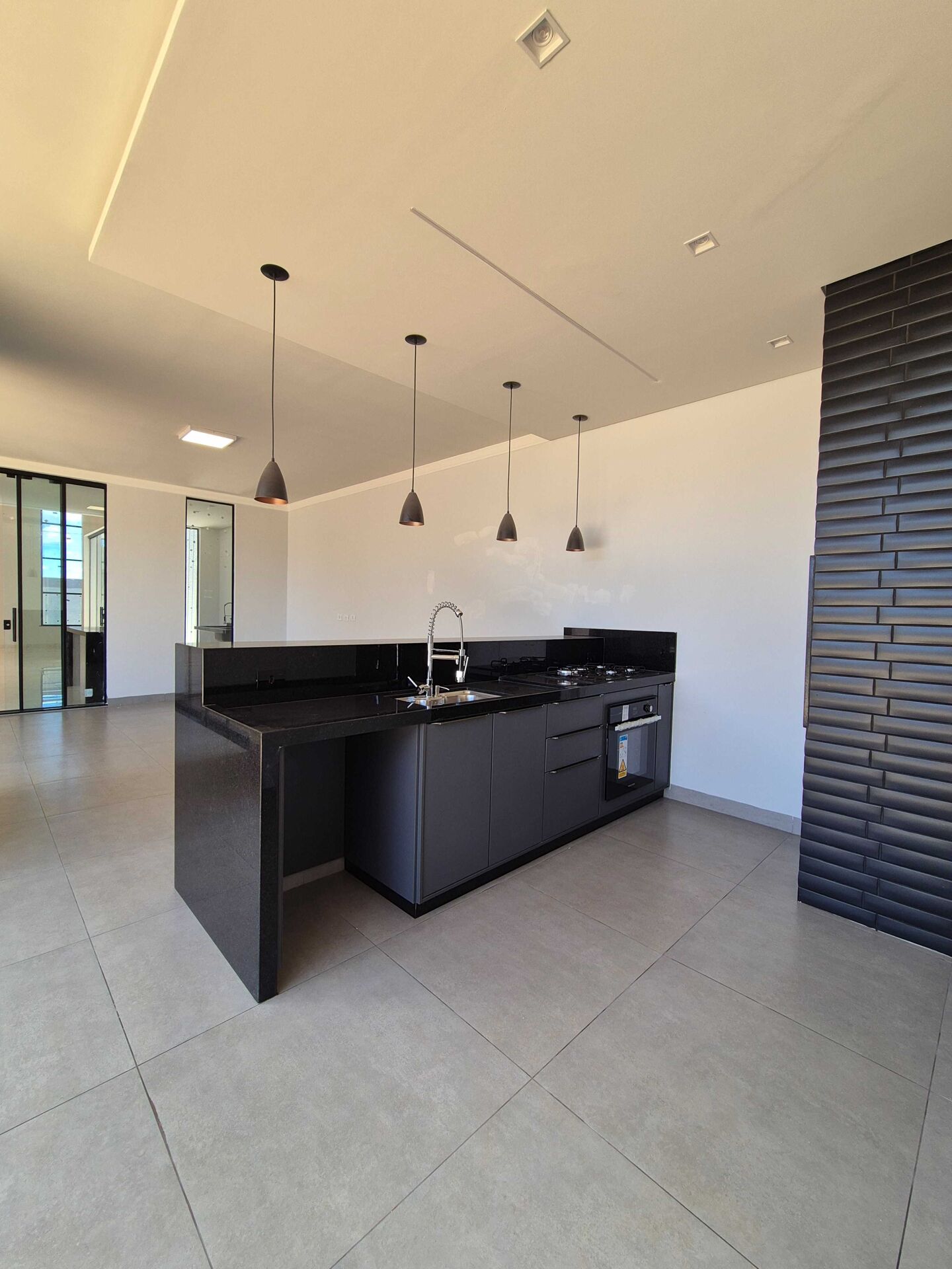 Casa à venda com 3 quartos, 210m² - Foto 9