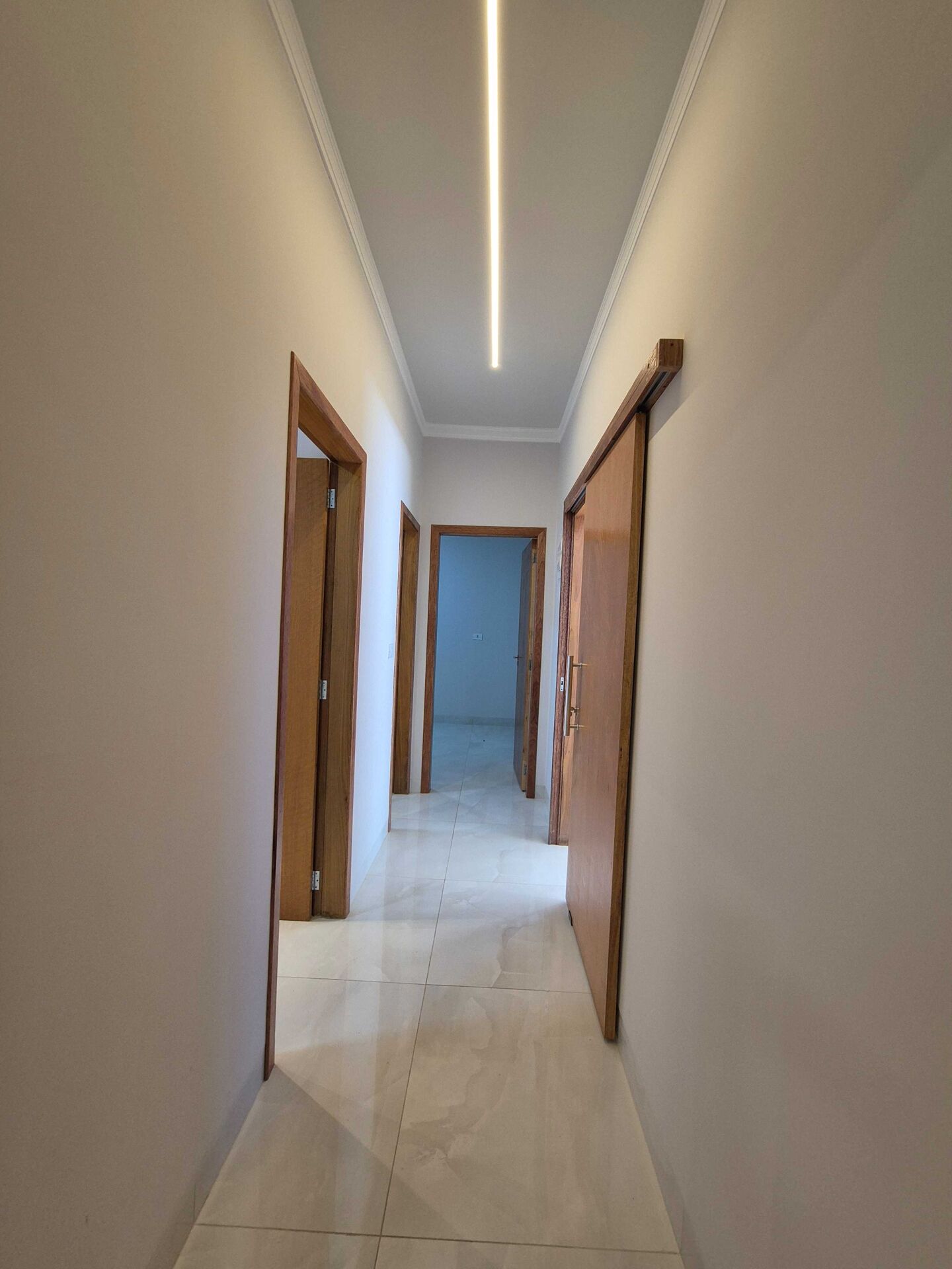 Casa à venda com 3 quartos, 210m² - Foto 13