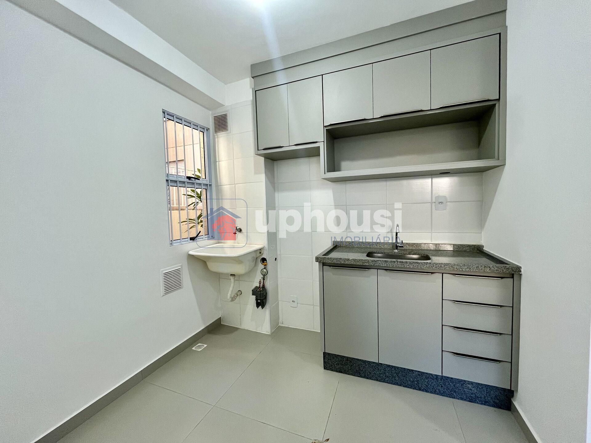 Apartamento para alugar com 2 quartos, 49m² - Foto 2