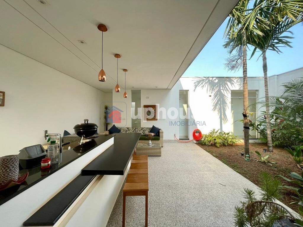 Casa à venda com 3 quartos, 280m² - Foto 7