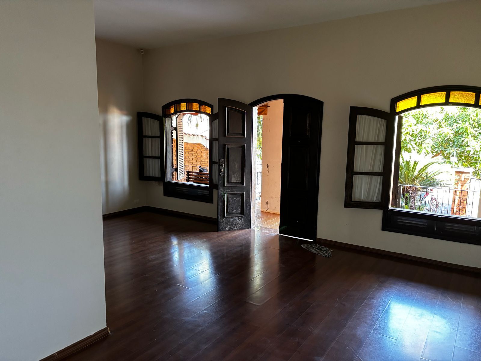 Casa para alugar com 5 quartos, 228m² - Foto 31