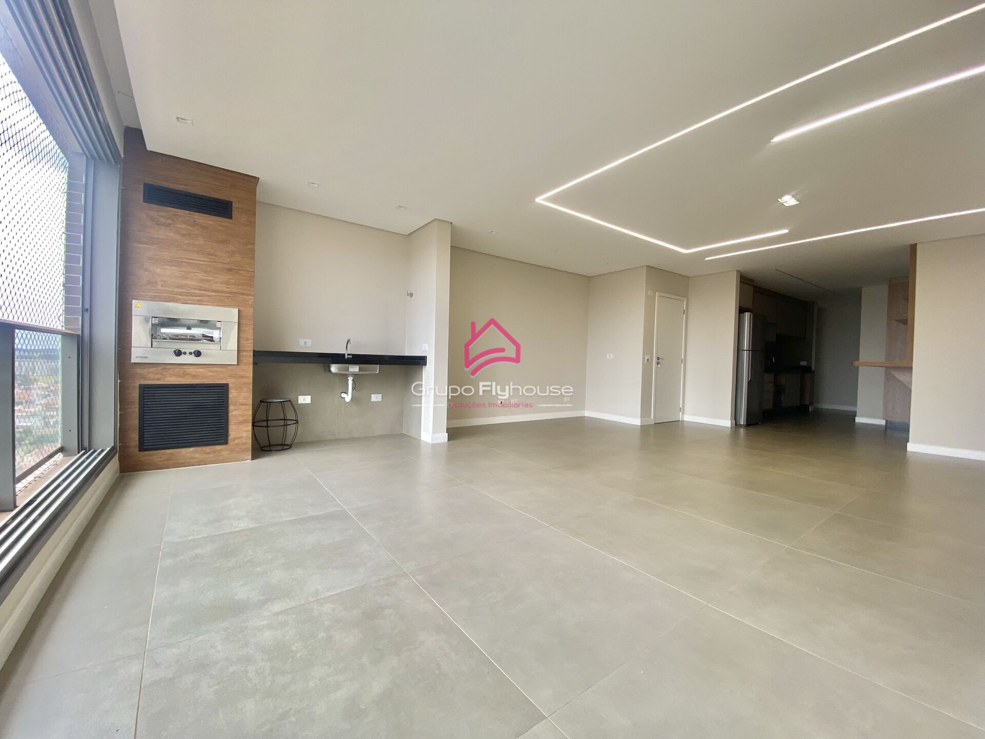 Apartamento à venda com 3 quartos, 139m² - Foto 3