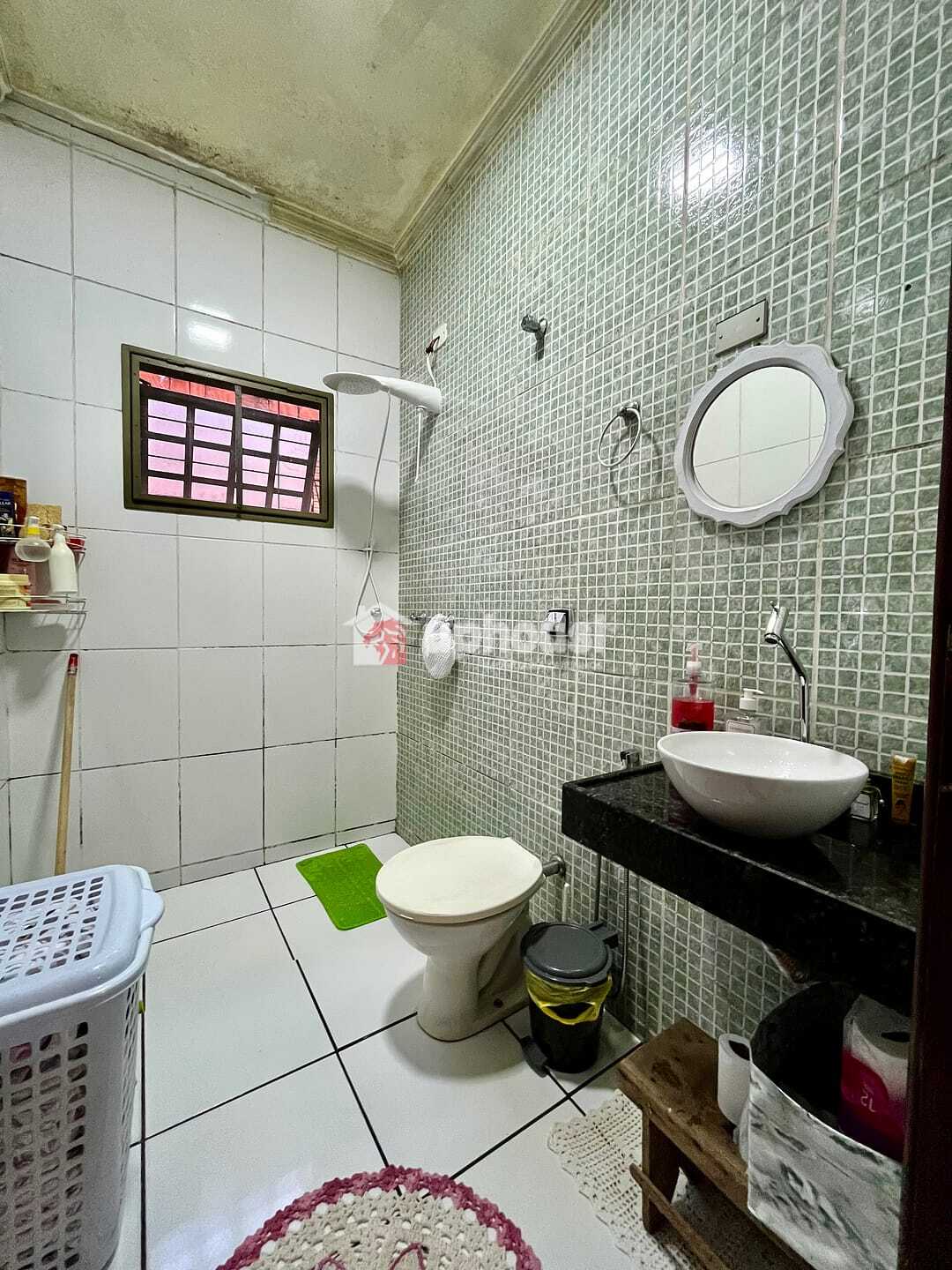 Casa à venda com 3 quartos, 250m² - Foto 7