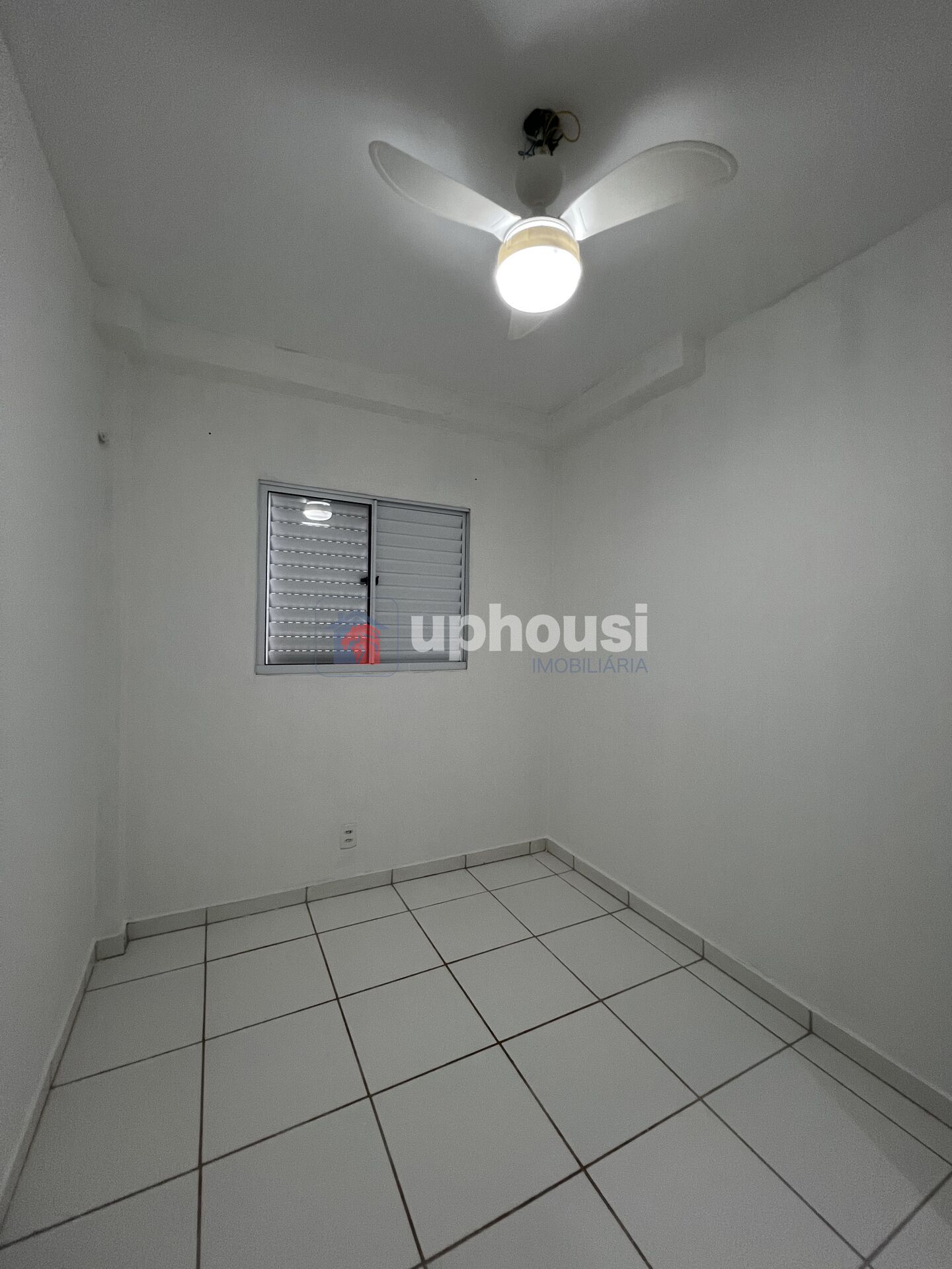 Apartamento para alugar com 2 quartos, 49m² - Foto 11