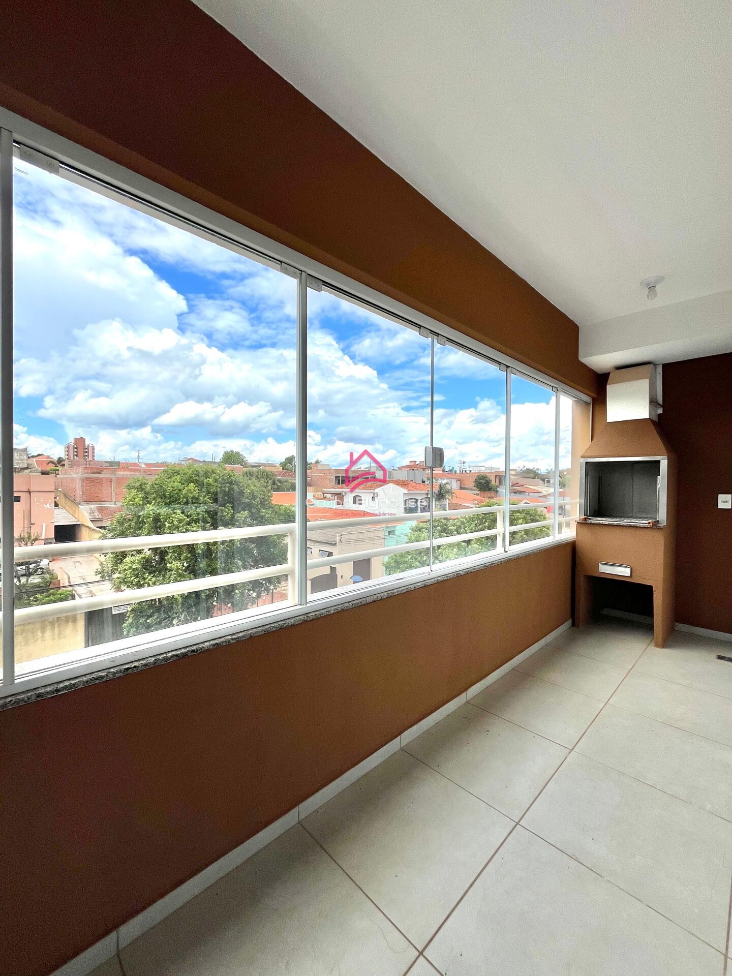 Apartamento para alugar com 2 quartos, 88m² - Foto 1