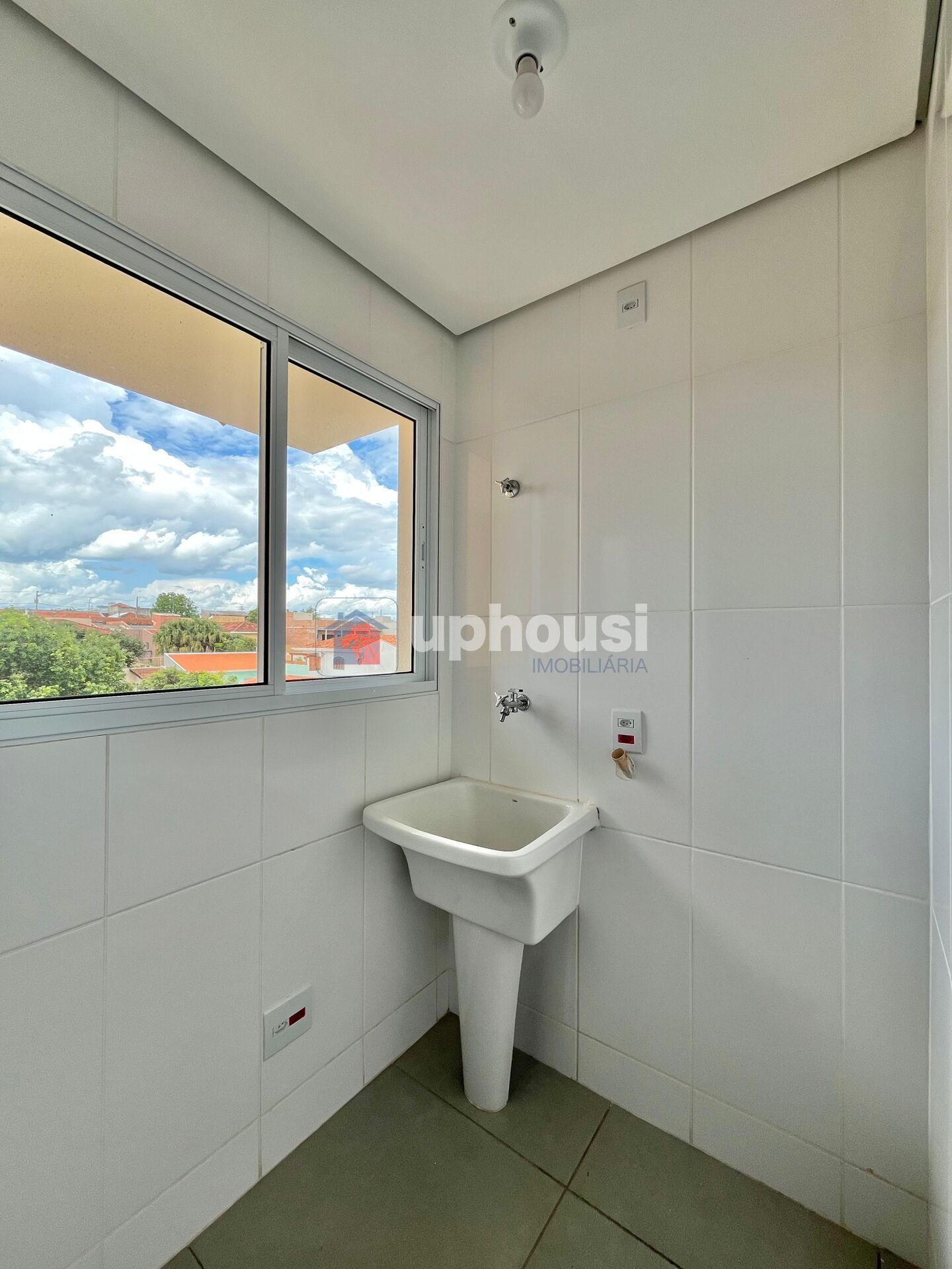 Apartamento para alugar com 2 quartos, 88m² - Foto 3