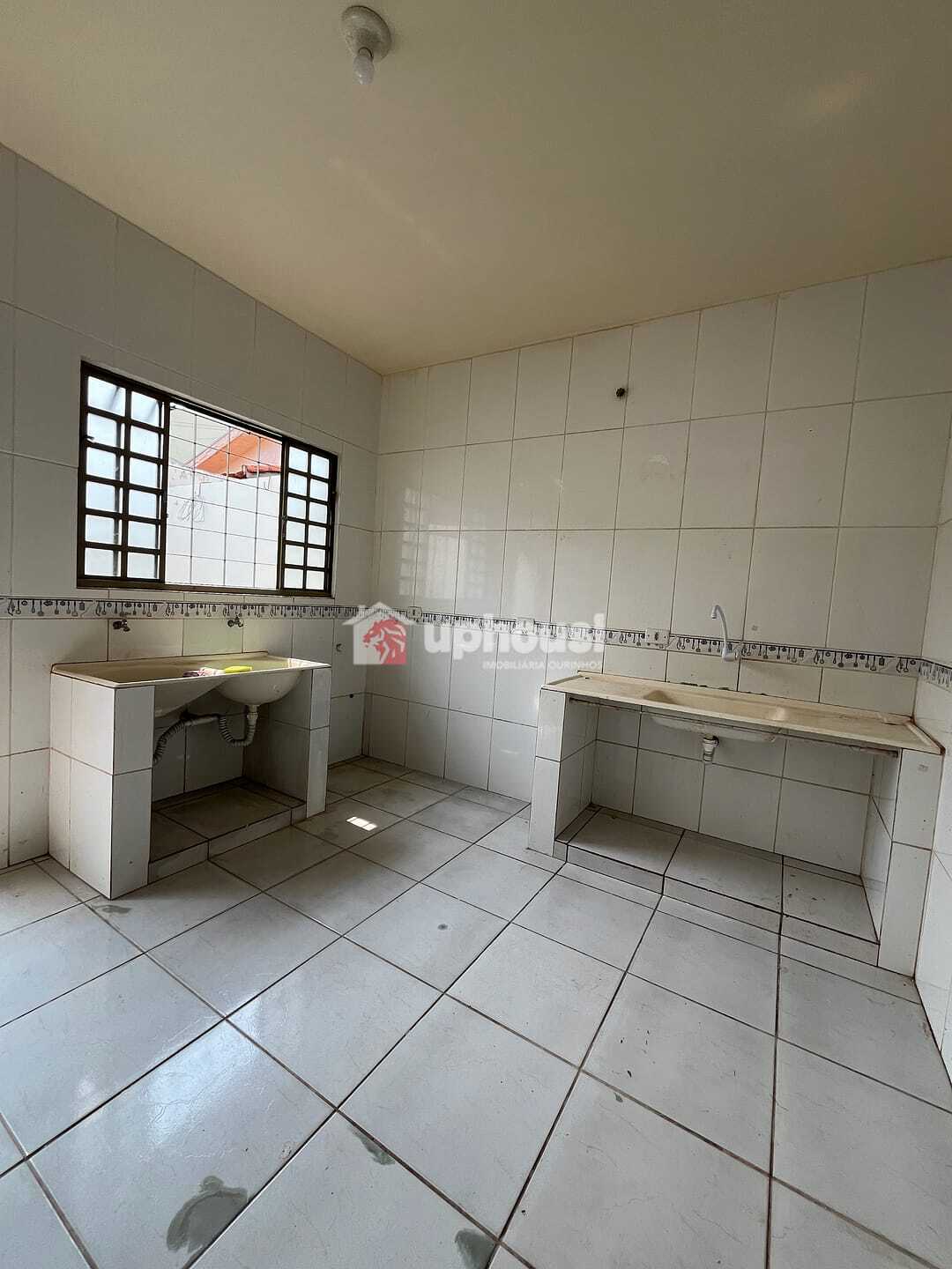 Casa para alugar com 3 quartos, 90m² - Foto 10