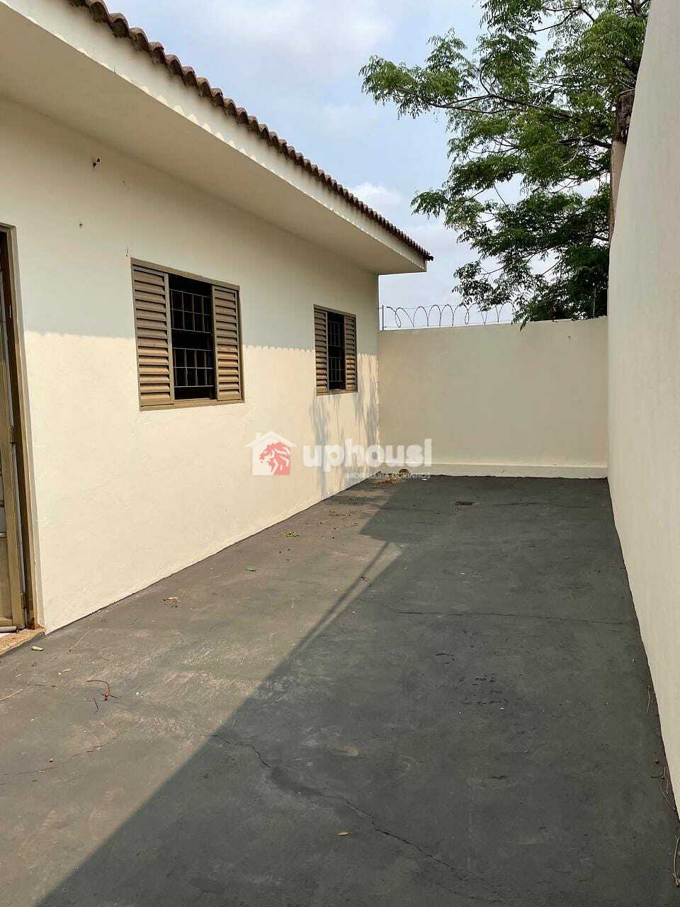 Casa para alugar com 3 quartos, 90m² - Foto 13