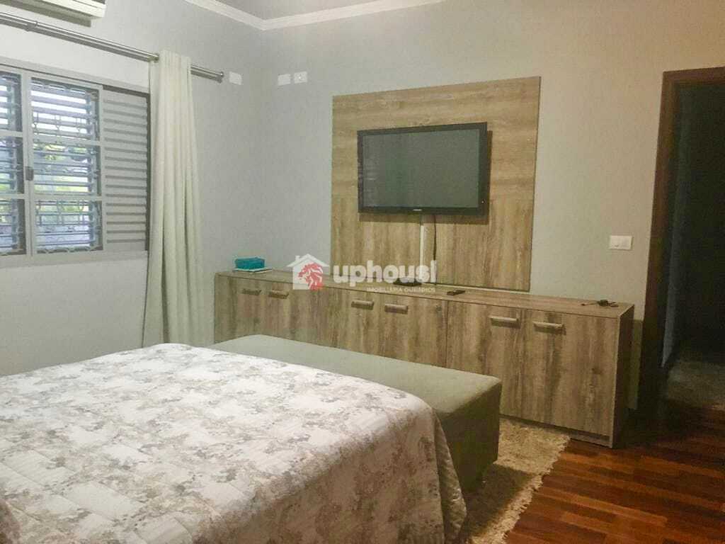 Casa à venda com 3 quartos, 225m² - Foto 12