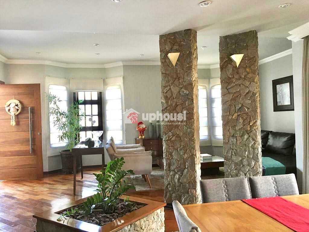 Casa à venda com 3 quartos, 225m² - Foto 3