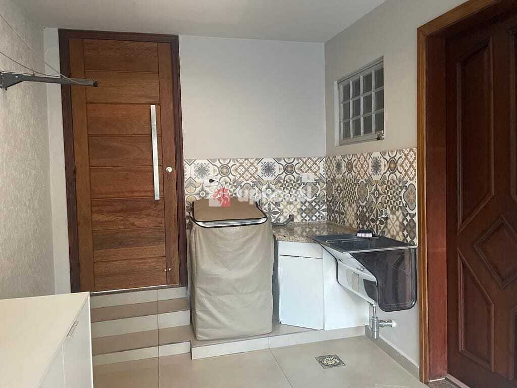 Casa à venda com 3 quartos, 225m² - Foto 18