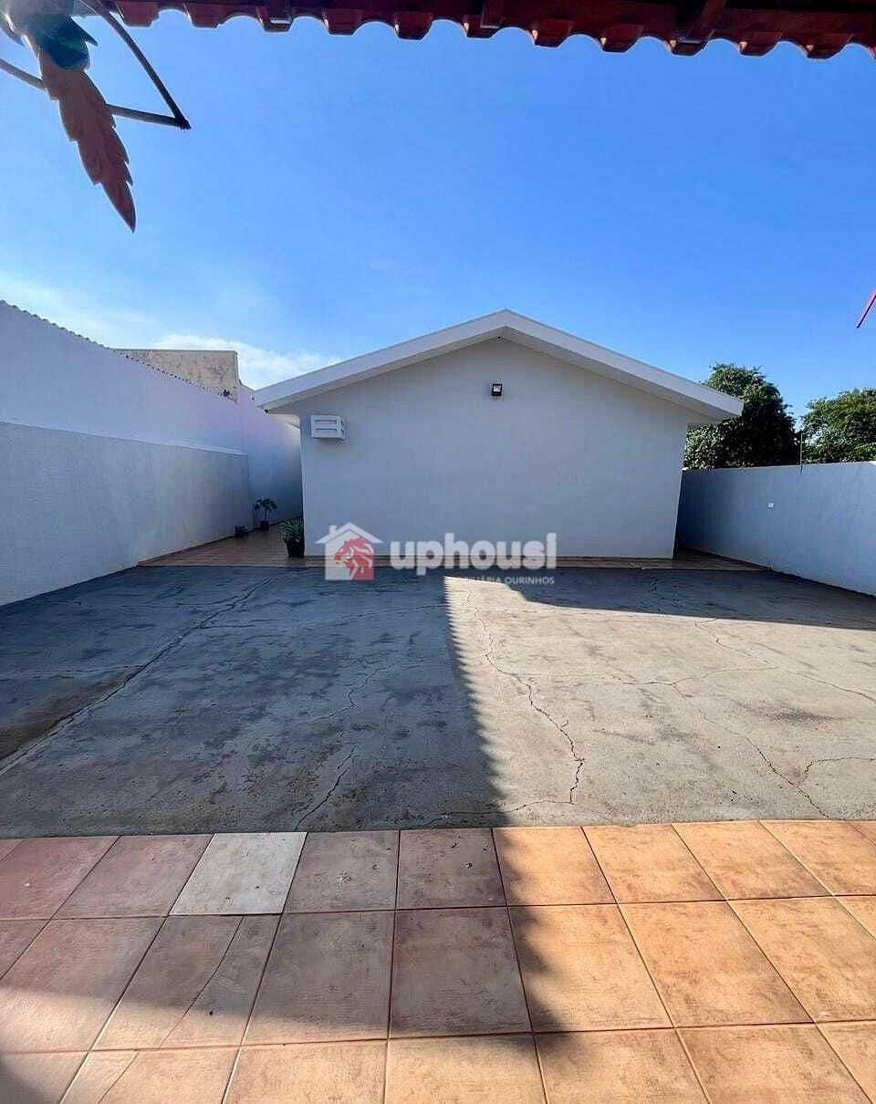 Casa à venda com 3 quartos, 159m² - Foto 14