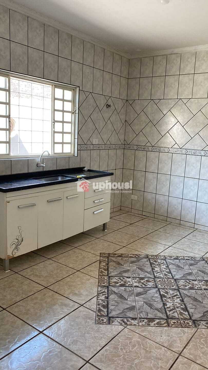 Casa à venda com 2 quartos, 180m² - Foto 14