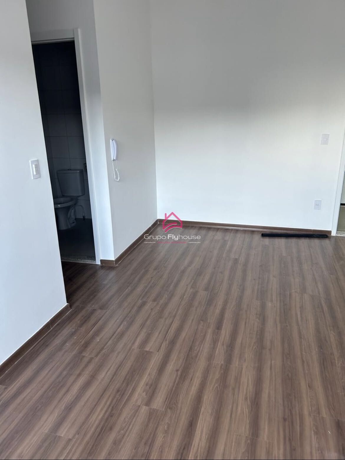 Apartamento para alugar com 2 quartos, 55m² - Foto 11