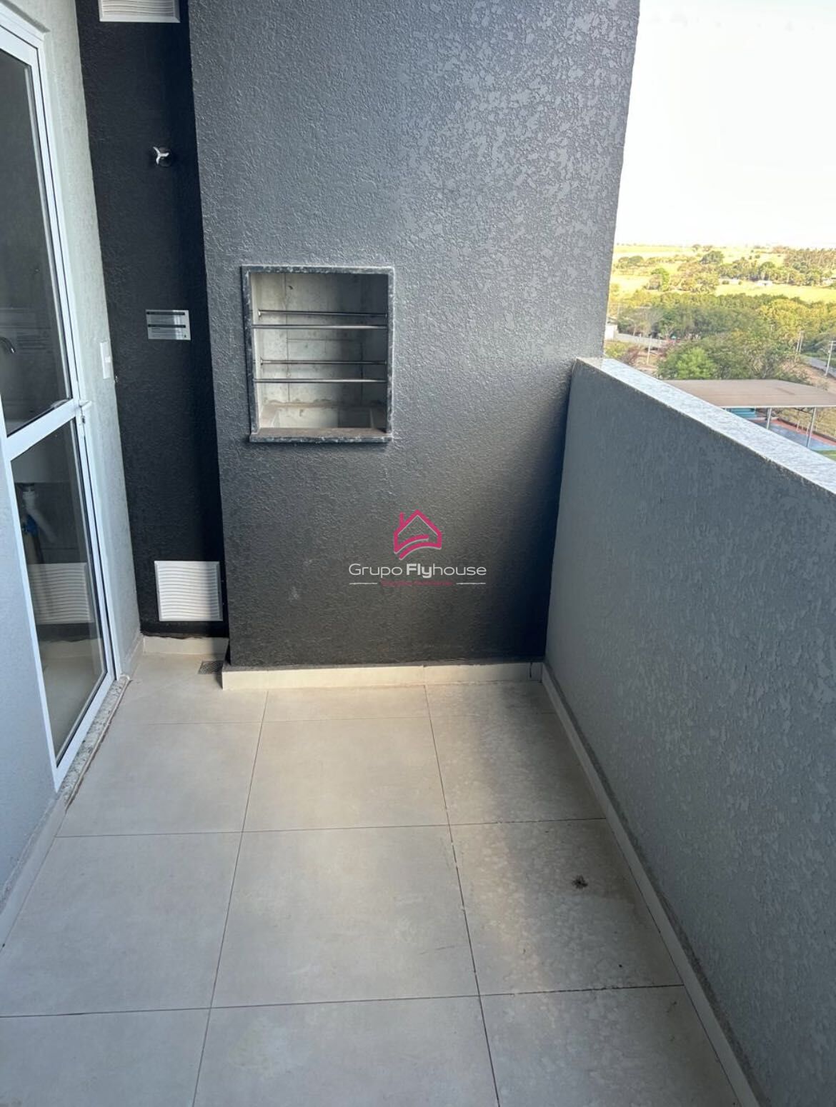 Apartamento para alugar com 2 quartos, 55m² - Foto 12