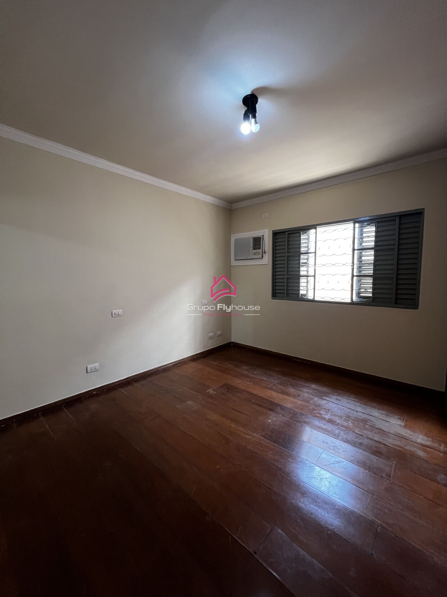 Casa à venda com 4 quartos, 283m² - Foto 26
