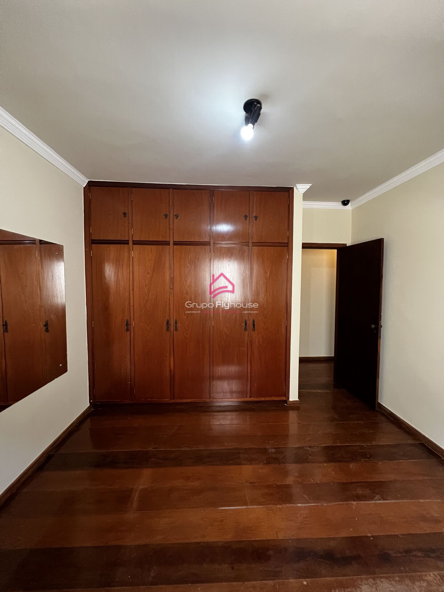 Casa à venda com 4 quartos, 283m² - Foto 25