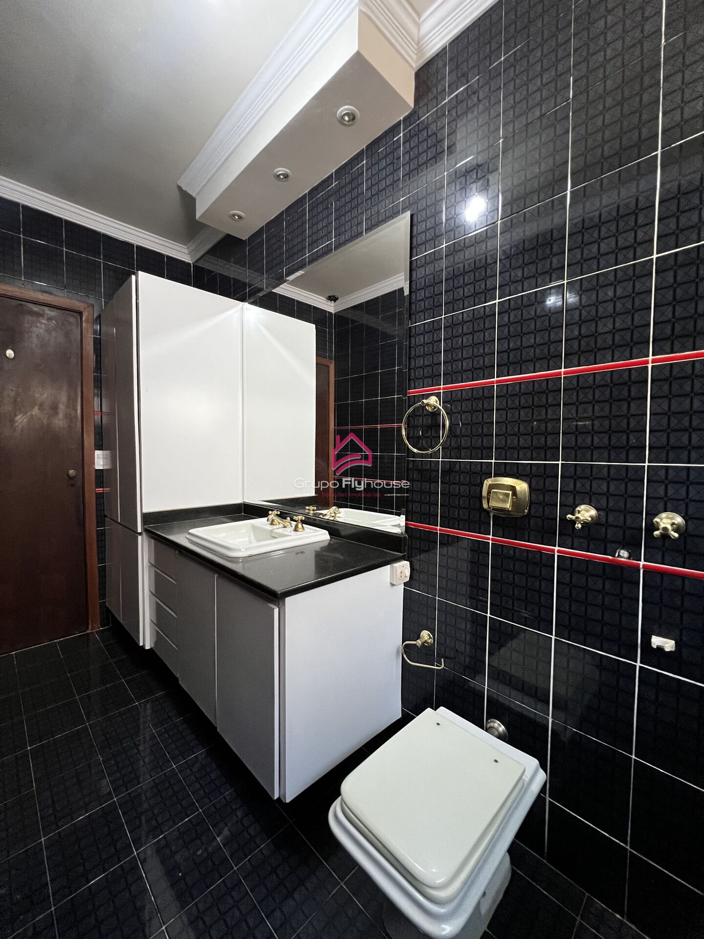 Casa à venda com 4 quartos, 283m² - Foto 22