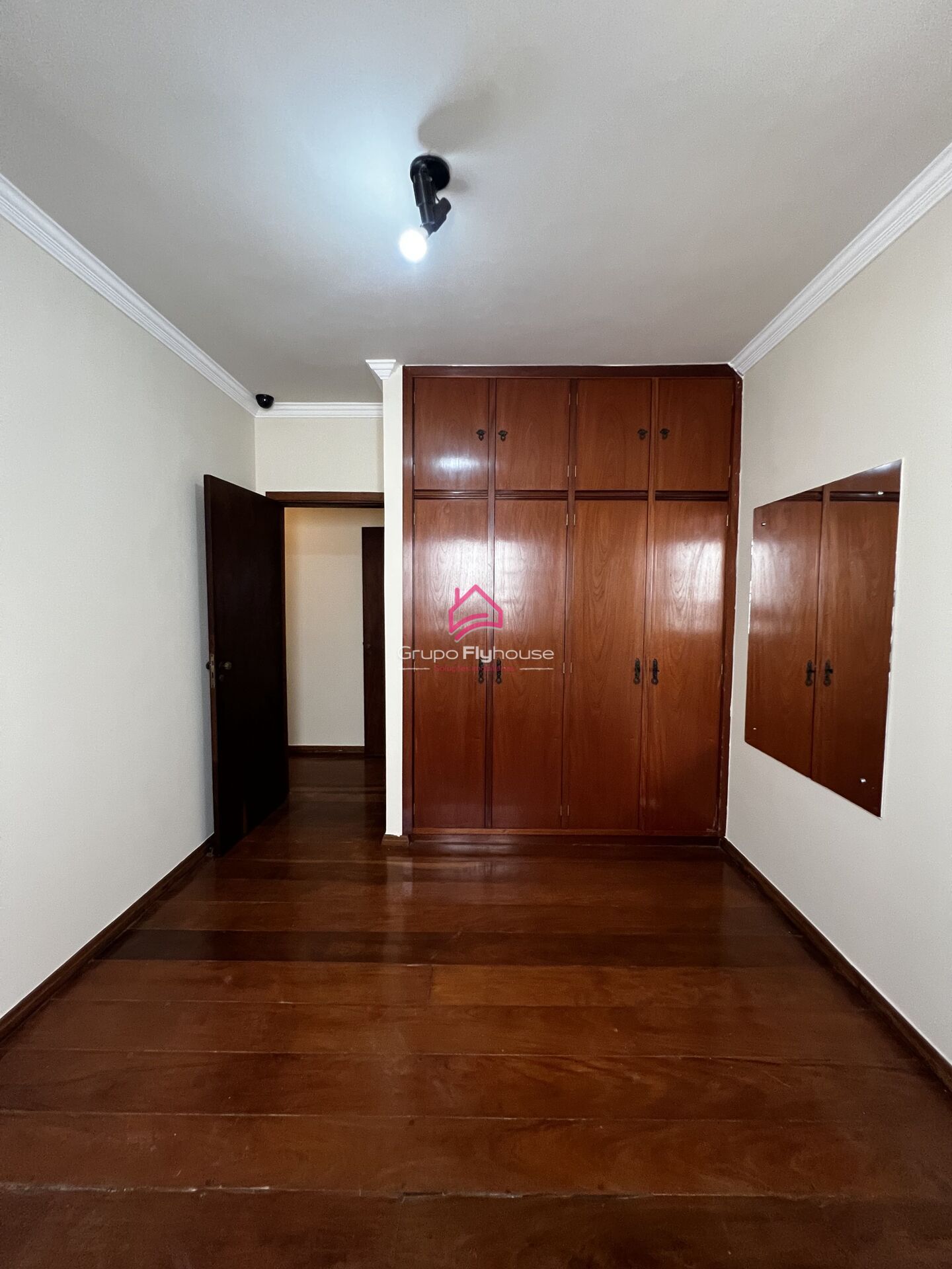 Casa à venda com 4 quartos, 283m² - Foto 19