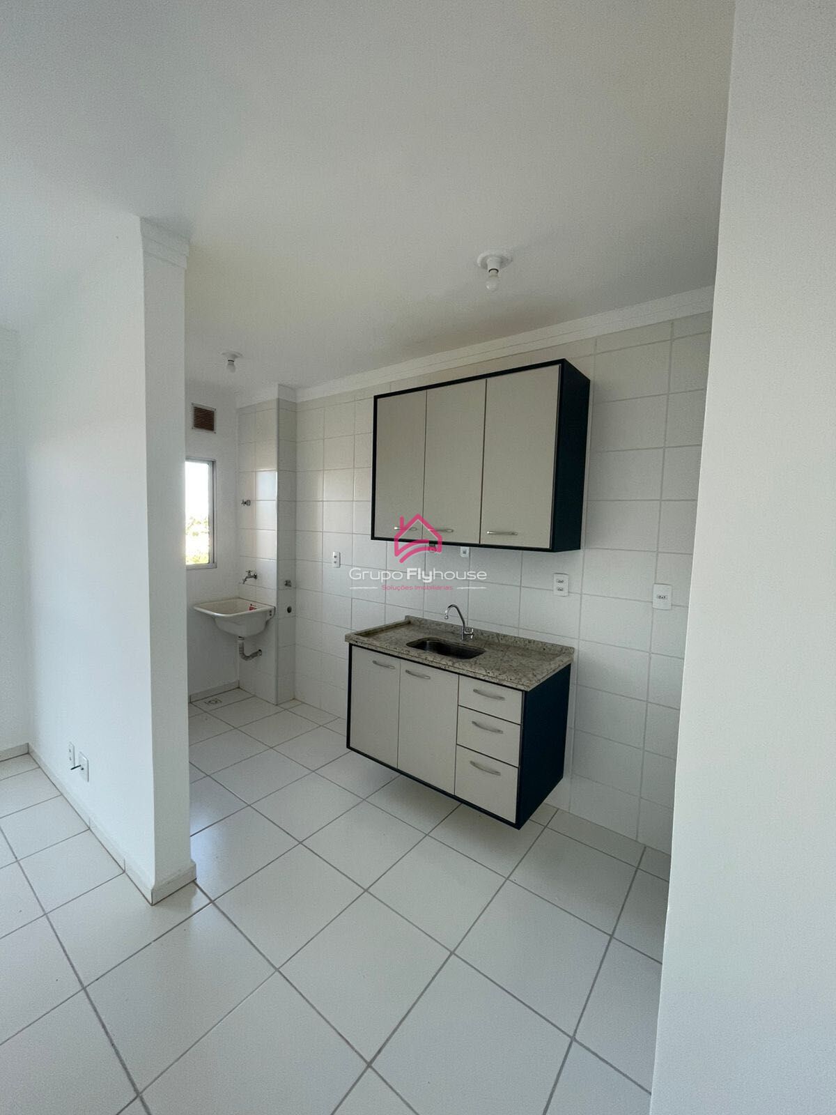 Apartamento para alugar com 2 quartos, 49m² - Foto 2
