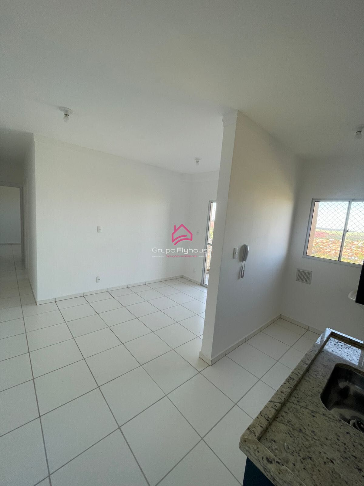 Apartamento para alugar com 2 quartos, 49m² - Foto 3