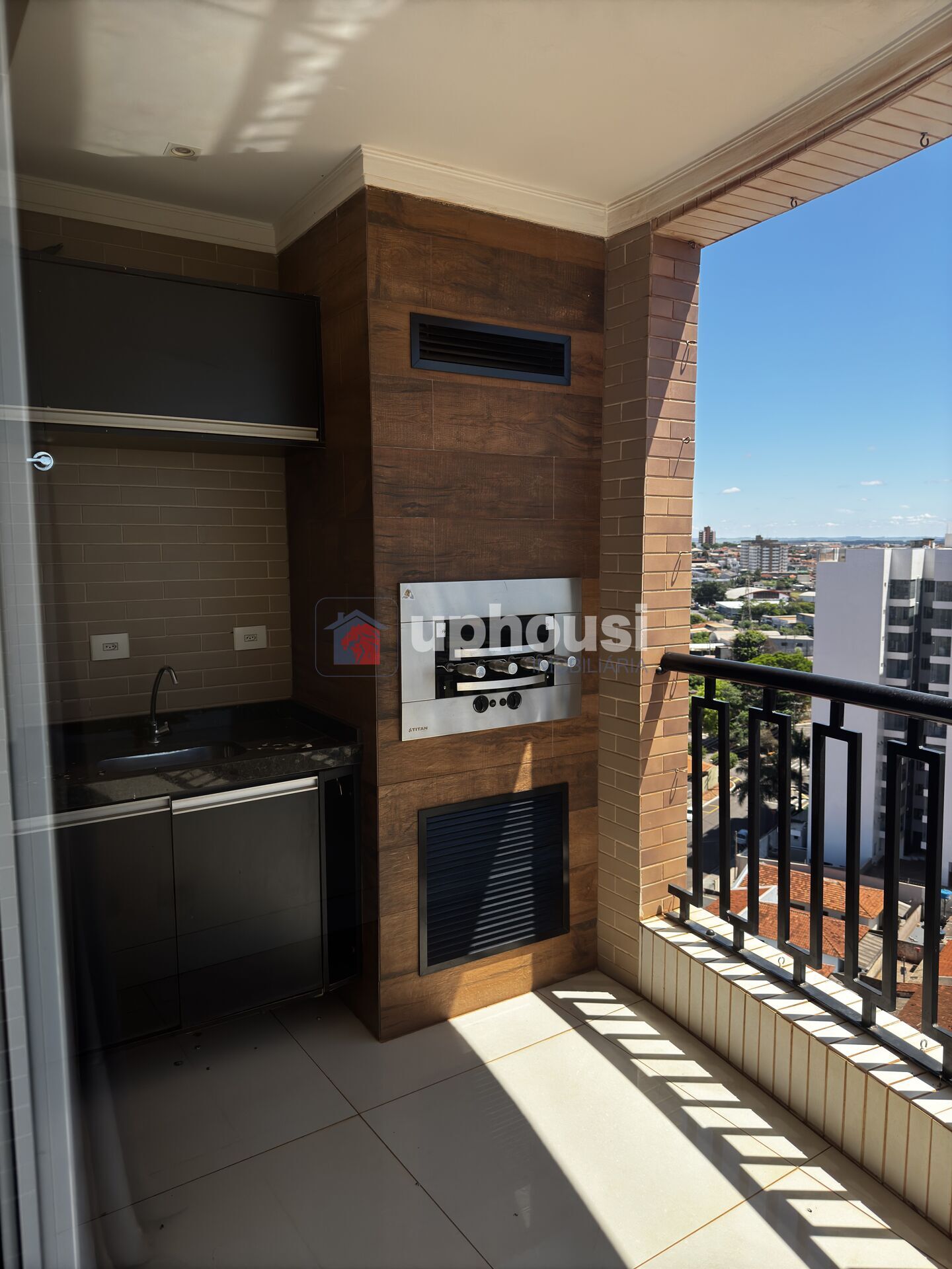 Apartamento para alugar com 3 quartos, 116m² - Foto 1