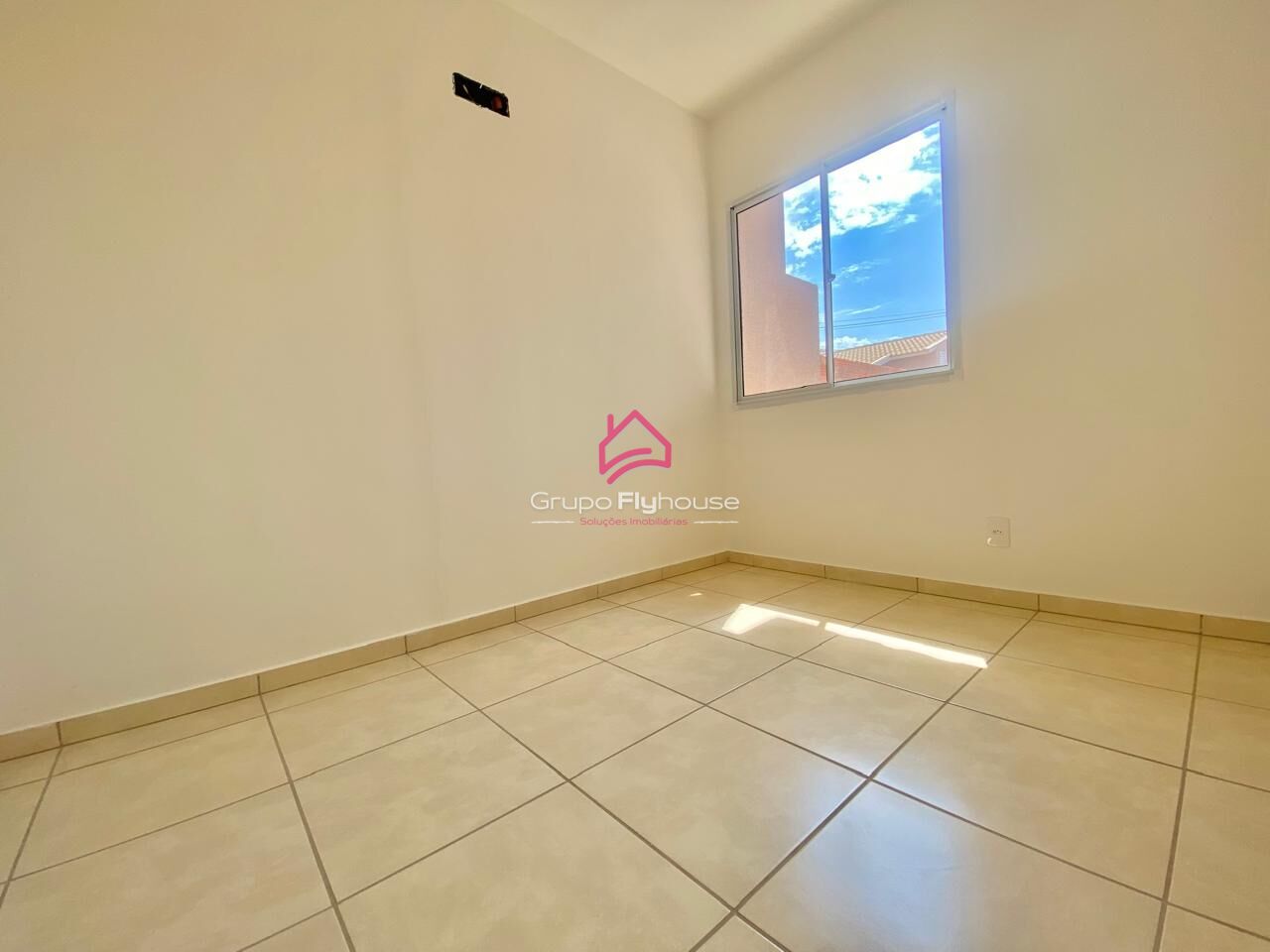 Casa à venda com 2 quartos, 43m² - Foto 10