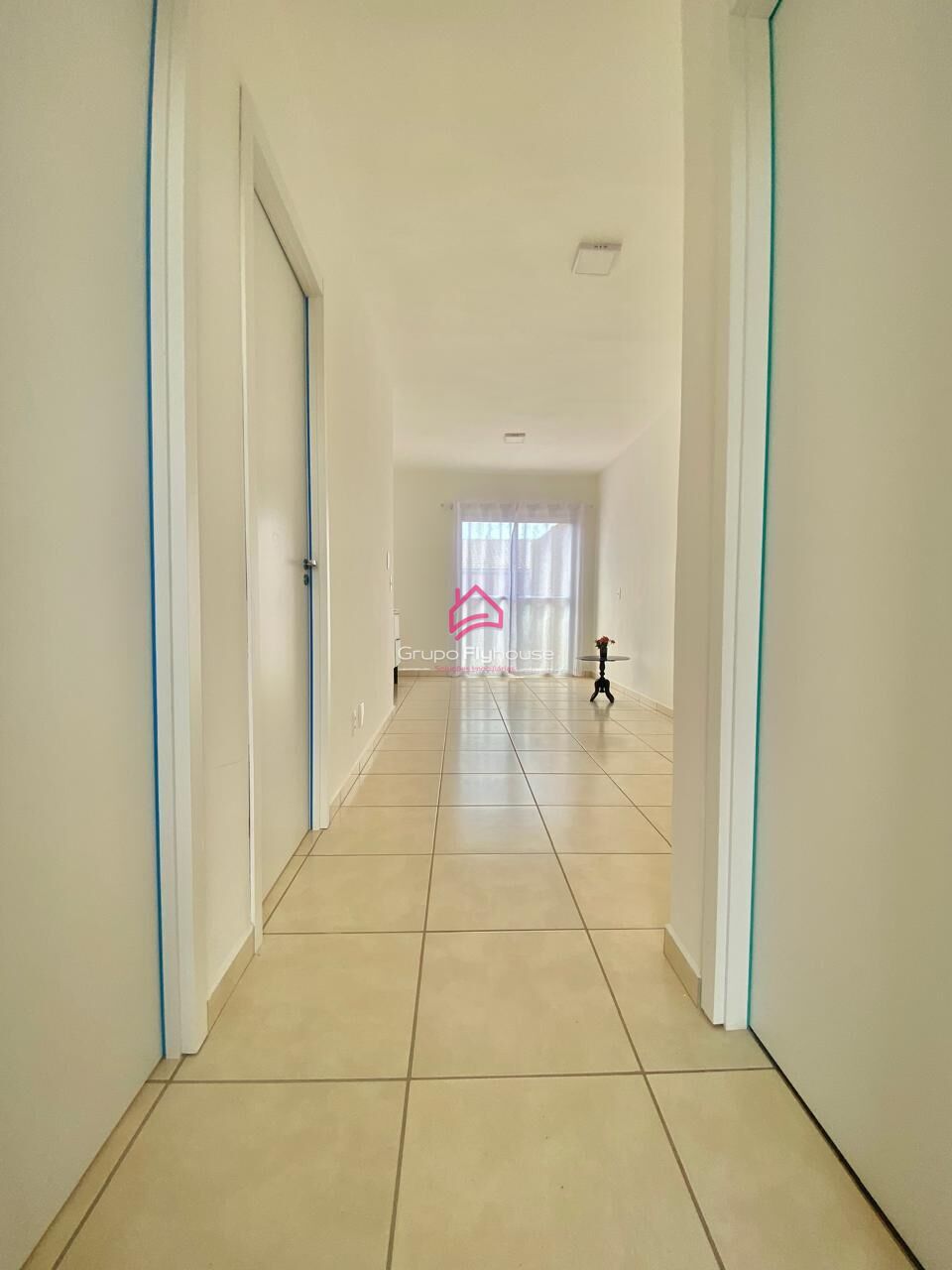Casa à venda com 2 quartos, 43m² - Foto 3