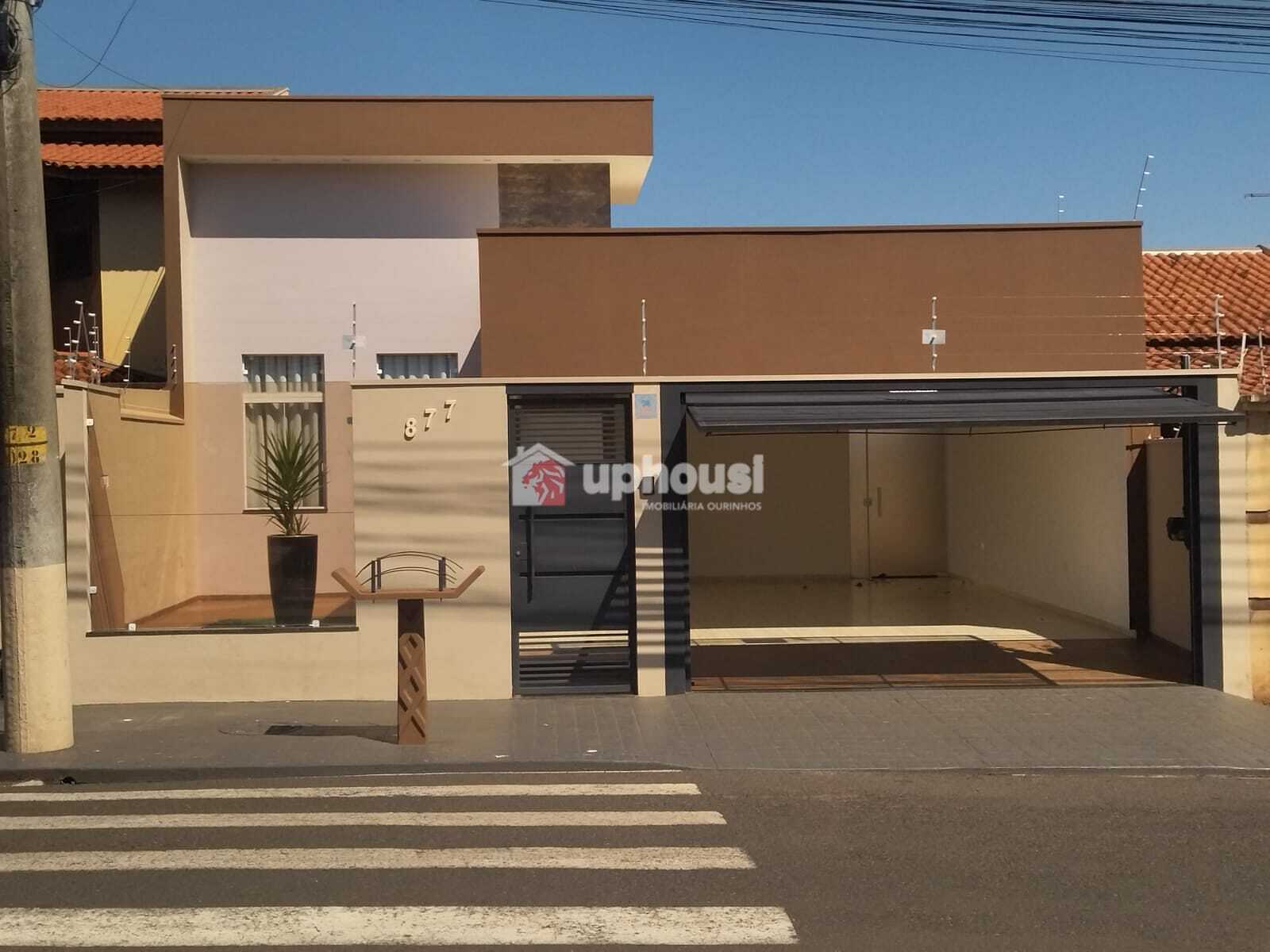 Casa à venda com 3 quartos, 154m² - Foto 1