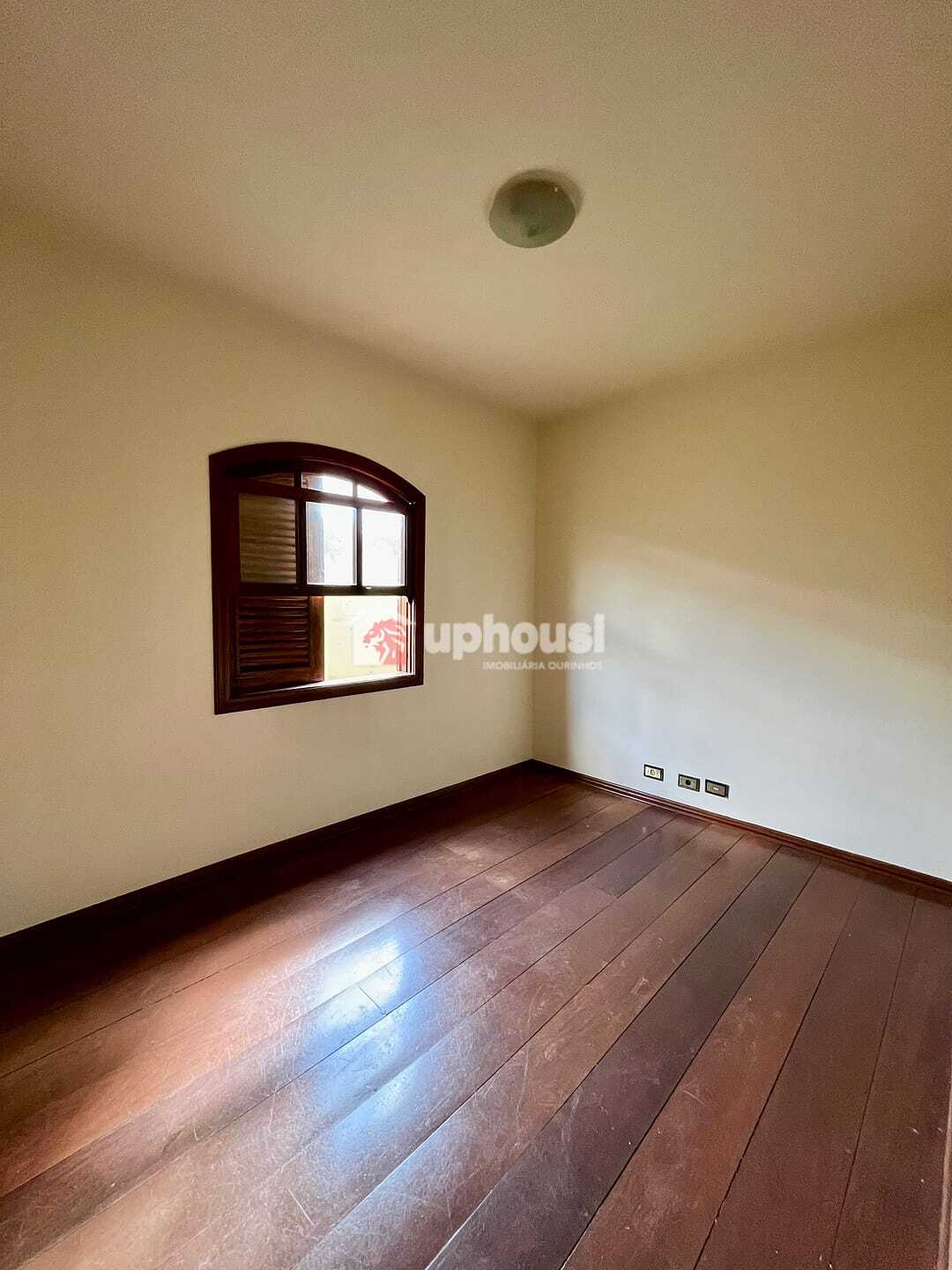 Casa à venda com 3 quartos, 145m² - Foto 14