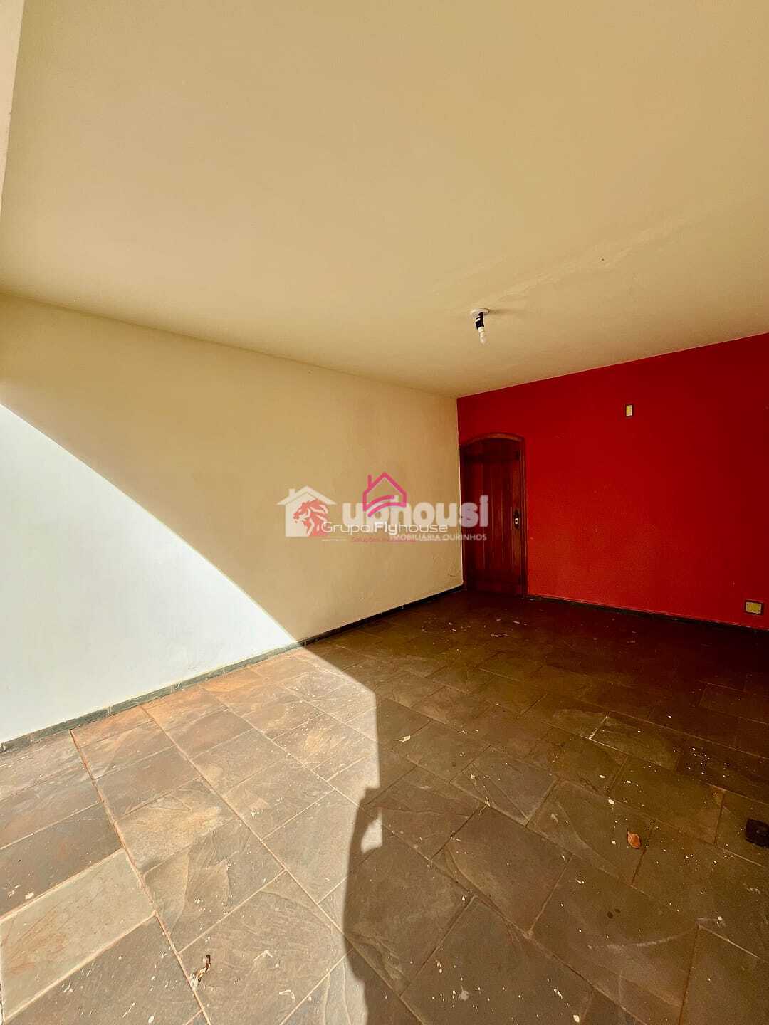 Casa para alugar com 3 quartos, 145m² - Foto 4