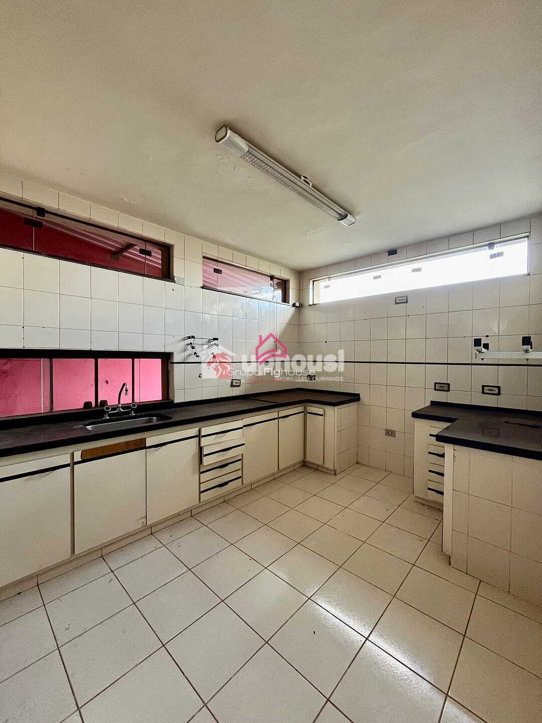 Casa para alugar com 3 quartos, 145m² - Foto 23