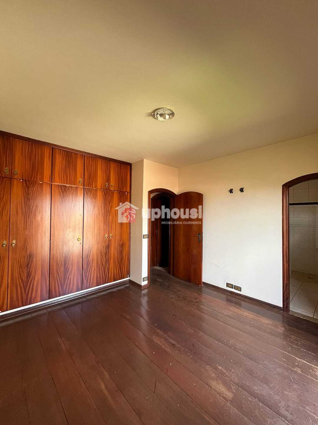 Casa à venda com 3 quartos, 145m² - Foto 11