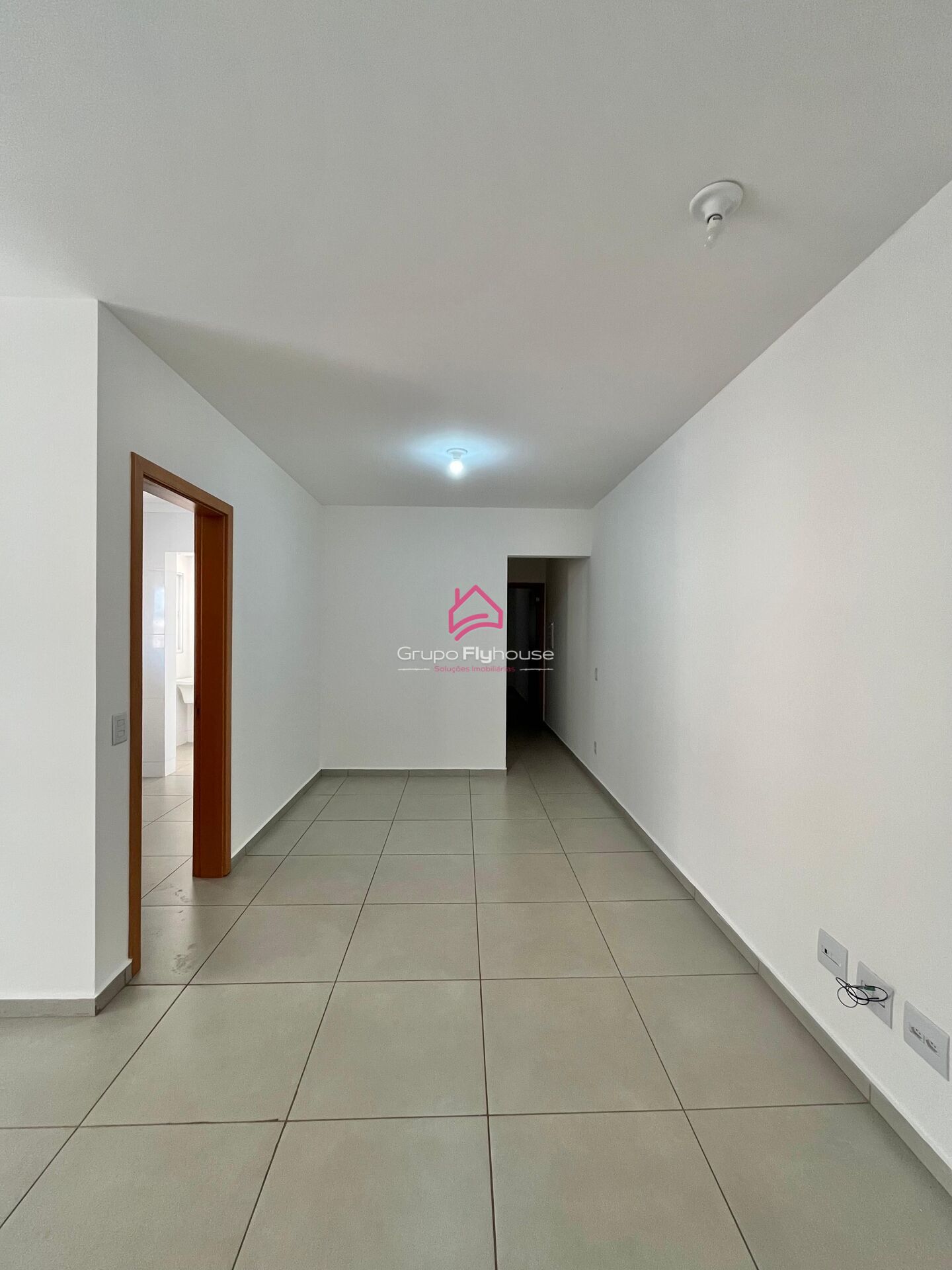 Apartamento para alugar com 2 quartos, 88m² - Foto 3