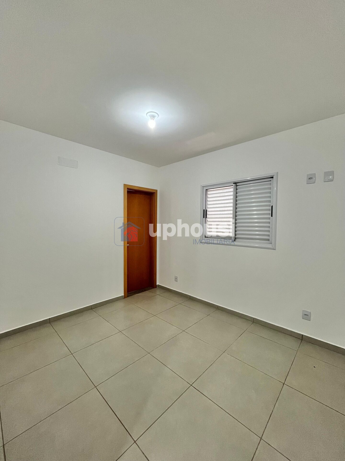 Apartamento para alugar com 2 quartos, 88m² - Foto 11